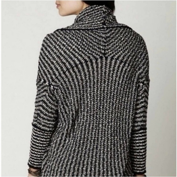 Free People Amoudi Cocoon Cardigan Striped Sweater Size Large - Picture 3 of 8